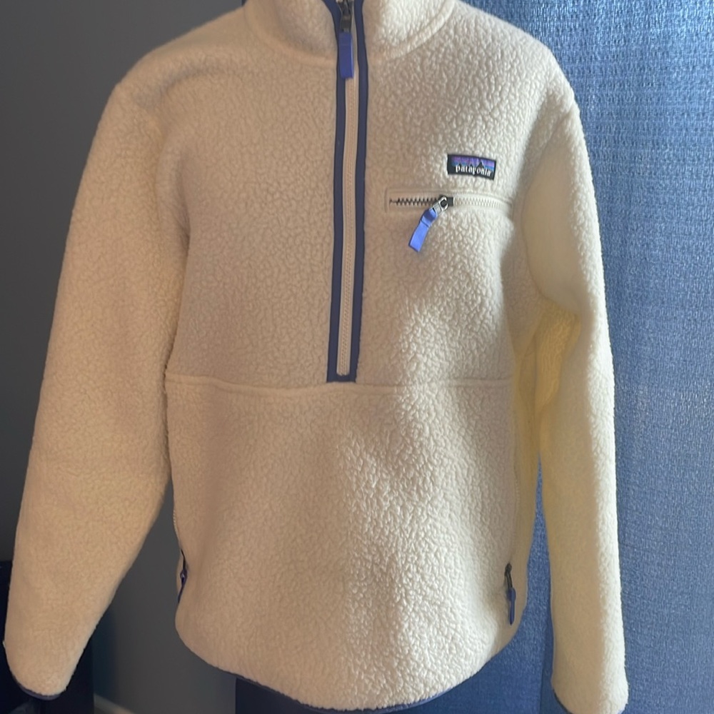 Women’s Patagonia retro pile marsupial fleece pullover